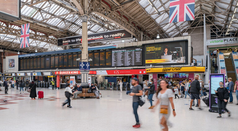 London Victoria station improvements - Network Rail